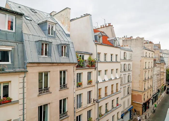 公寓 Le Clery Perche Sur Les Toits De